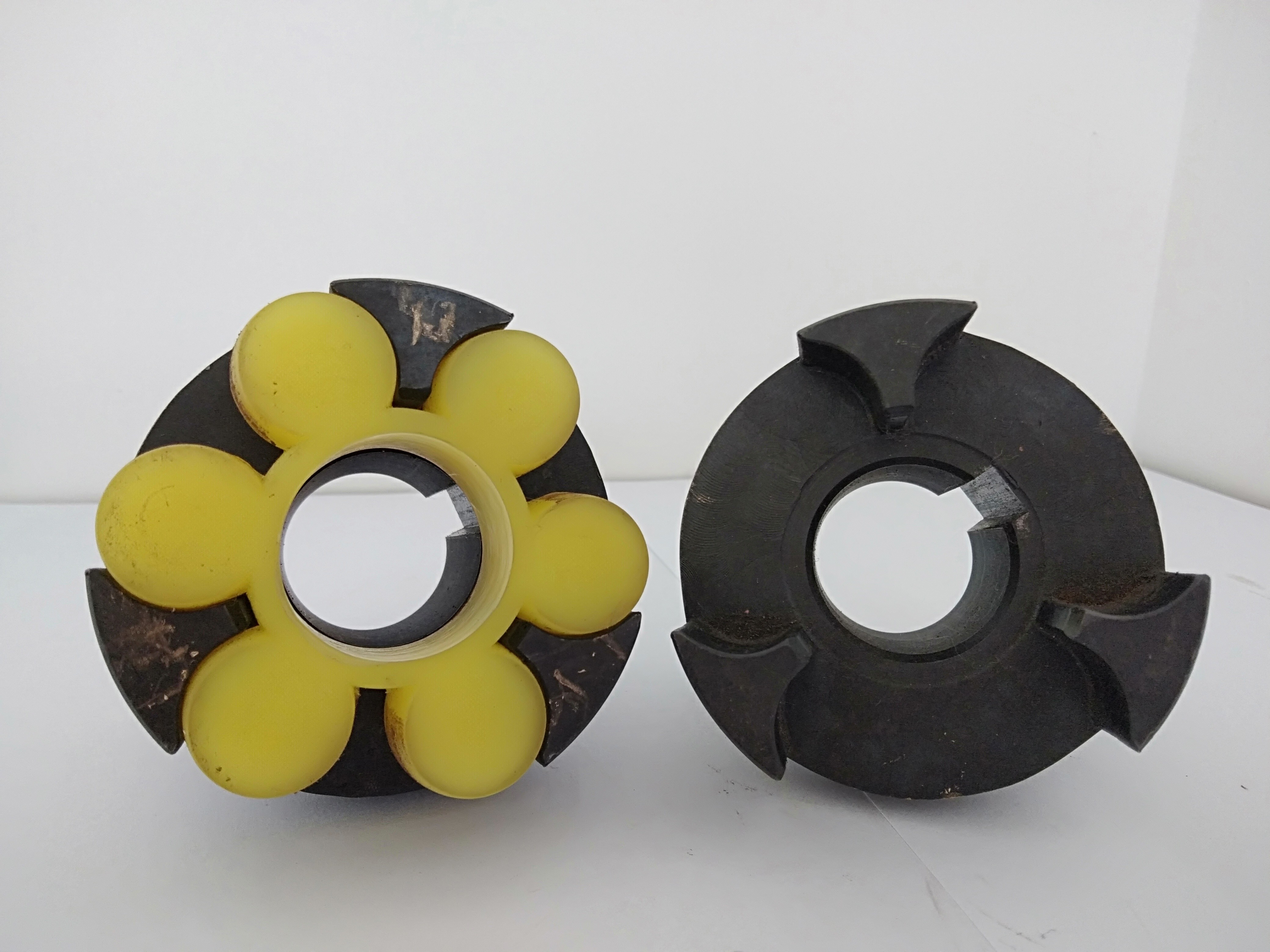 ML8 S200 Steel Flexible Jaw Coupling / Rotex Shaft Coupling Standard